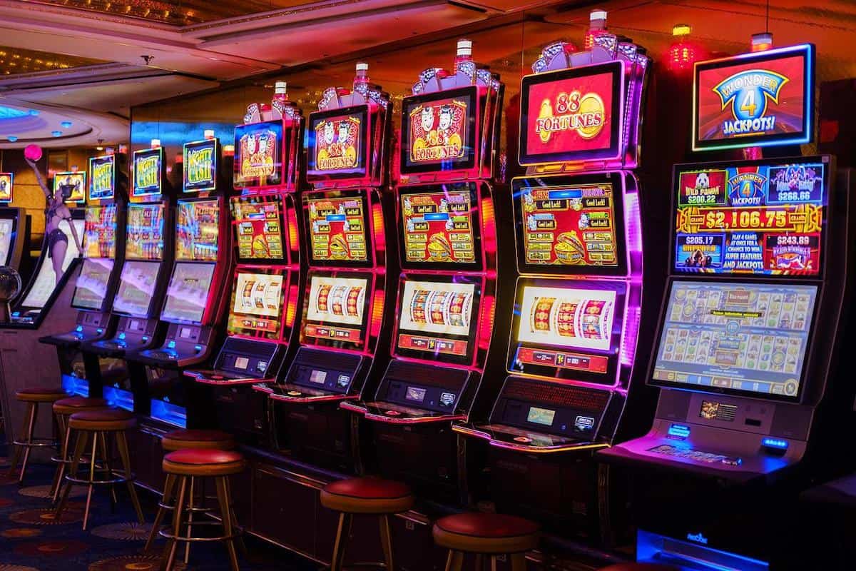 A Guide to Progressive Jackpots: Casino Games with Million Dollar Wins ...