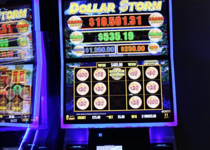 casino games online with real money