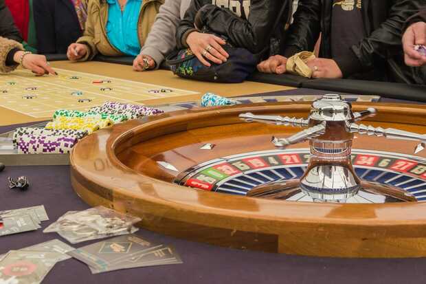 Casino 5 reel drive Slot
